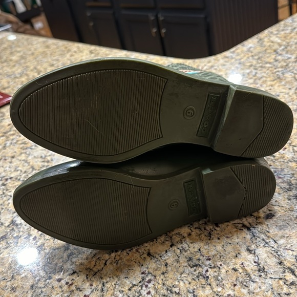 Excellent Coach Boots - Picture 9 of 9